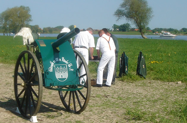 Kanone Elbwiesen Vorbereitung